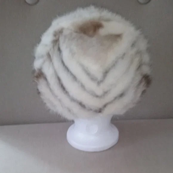 The Hurtigs of Vaughan Street vintage genuine mink coat with matching hat EUC - Picture 14 of 16